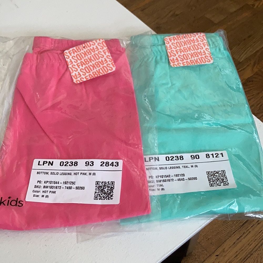 FABKIDS Set Basic Tee+Solid Legging Med (8) - Picture 7 of 7